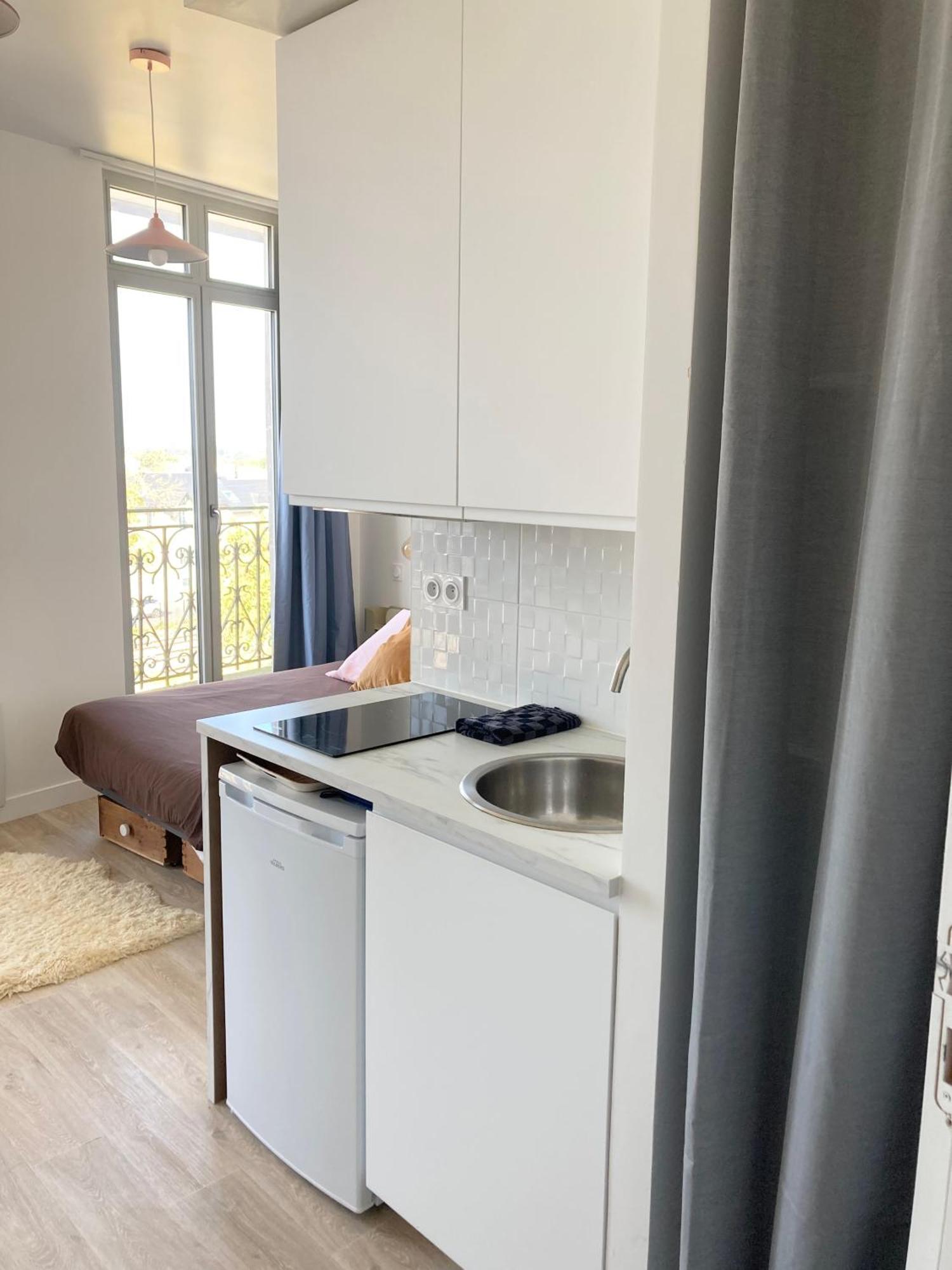 La Belle Consigne - Appartements Dinan Centre Gare Exterior photo